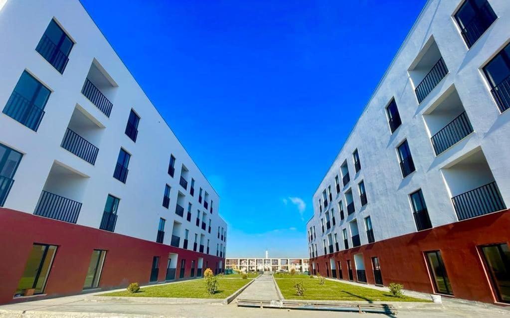 Cosy 2Br Apartment Near Tirana Airport - Self Check-In 24Hr Exteriör bild